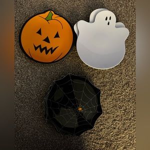 Dishwasher save plastic Halloween plates